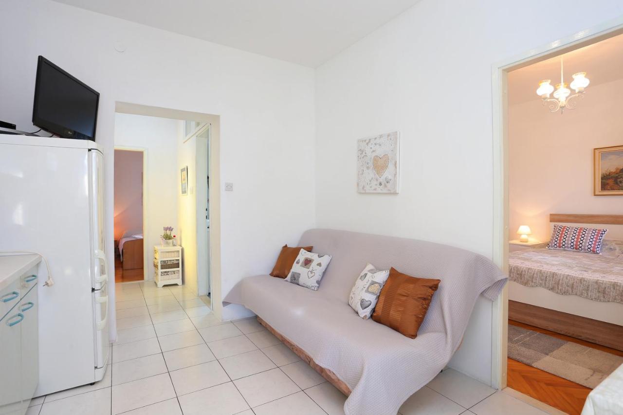 Apartments By The Sea Seget Donji, Trogir - 2029 Luaran gambar