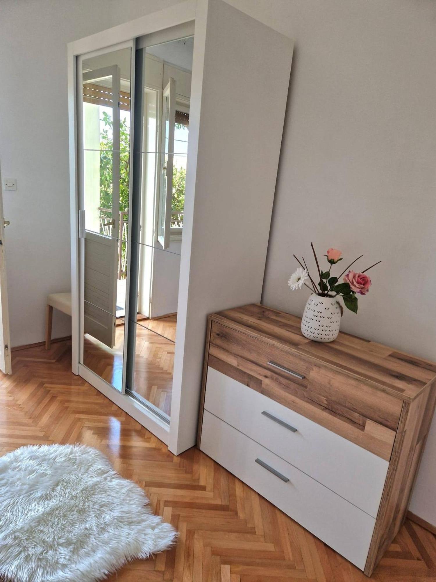 Apartments By The Sea Seget Donji, Trogir - 2029 Bilik gambar